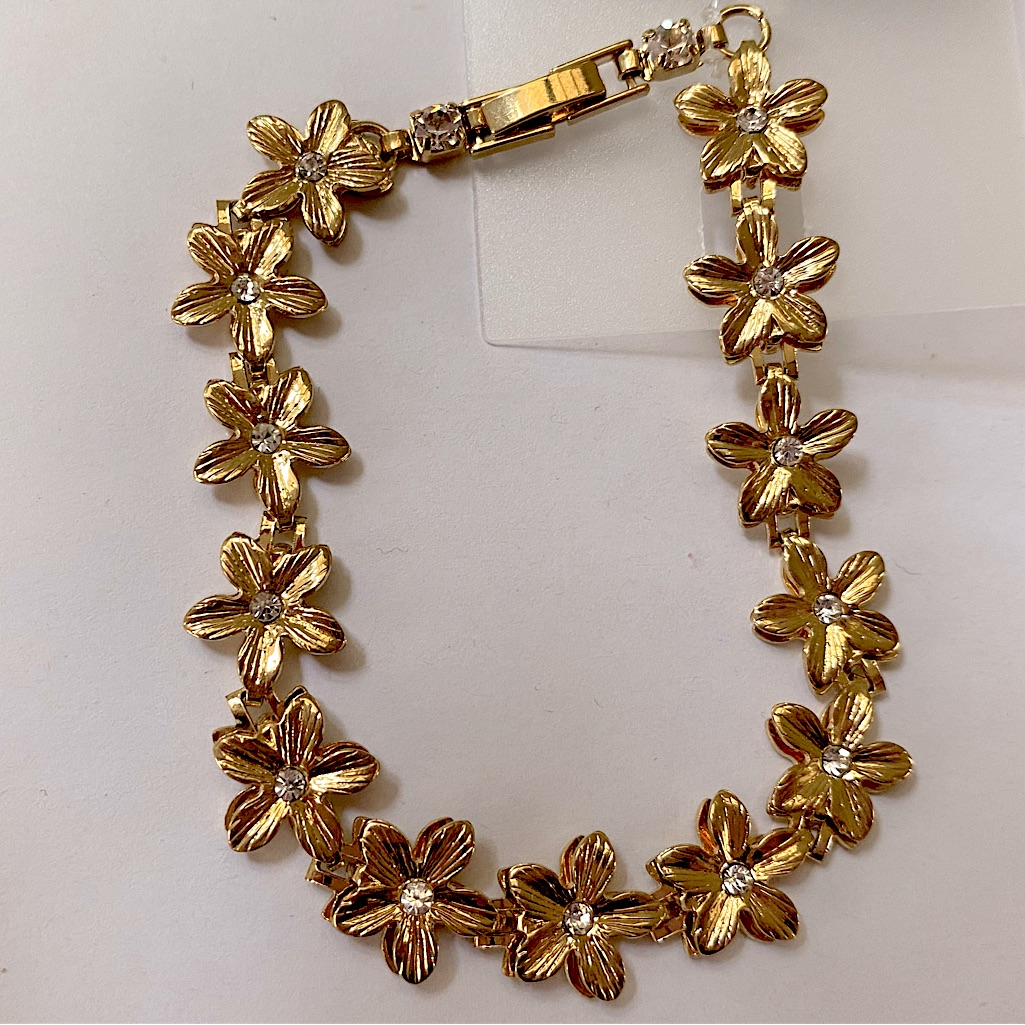 Nwt Old Navy Gold Toned Interlocking Flower With Crystal Bangle Clasp Bracelet 22$